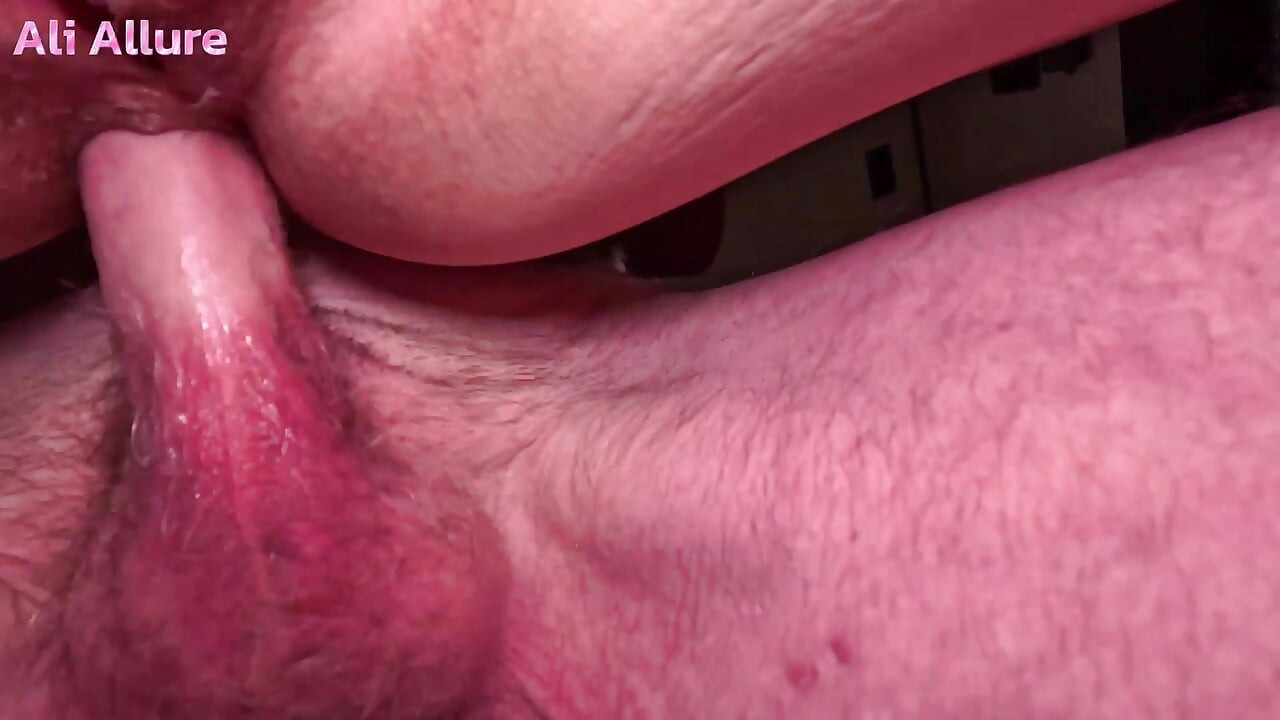 Harley Gilf får anal creampie