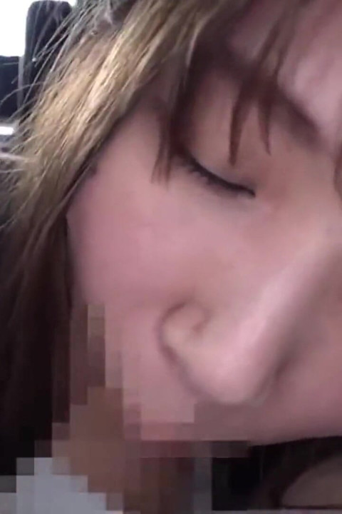 민감한 드라이브 - 도로 1부에서 논스톱 주의를 갈망하는 그녀