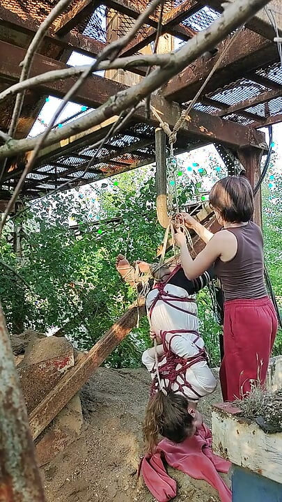 Shibari Princess Goes Outside