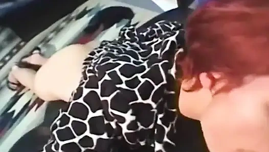 Arkana yaslan ve yarağımı em