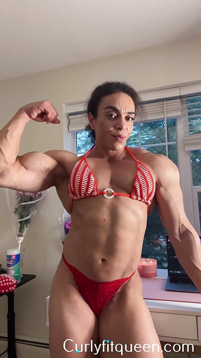 Would you let a milf with a fit body ride your face?