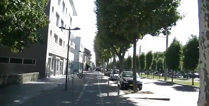 ストレートの黒人とXXLのチンポが私をBBKで犯し、秘密の部屋で私の穴に中出しした。楽しむ