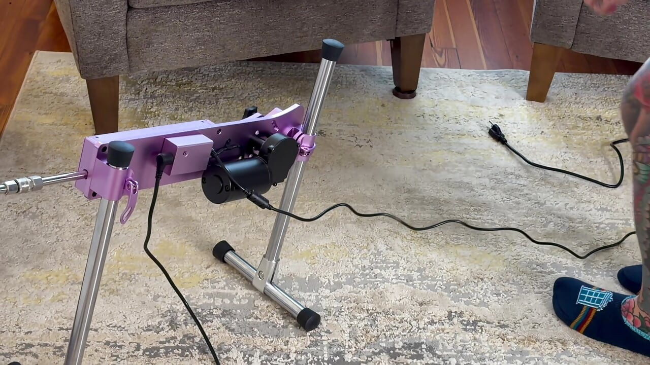 Watch Me Get Fucked by My Sex Machine and Have a Real Orgasm!