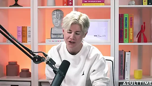 Titreme Kraliçesi Chanel Camryn | Adult Time Podcast