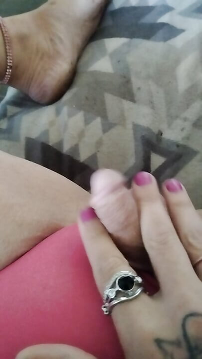 ลูกไม้สีแดงและความหลงใหลบริสุทธิ์