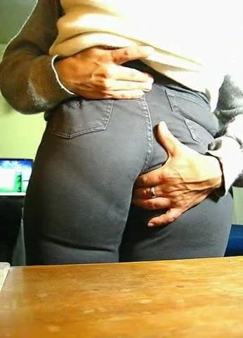 Metiendo Mano 10