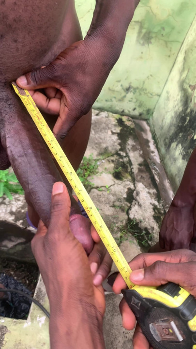 Measuring this long dick with tape