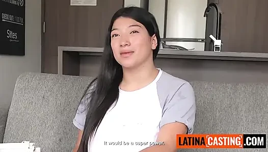 Diese in der Kirche gehende asiatische amateur-LATINA mit riesigen natürlichen titten sagte, sie würde nie betrügen ... am ende mich geritten