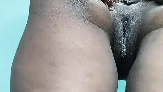 Desi black beautiful bhabi masterbating big ass