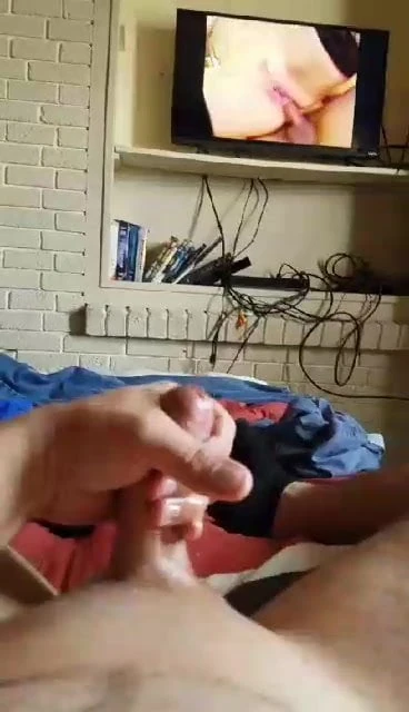 Cumshot watching porn