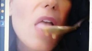 Caterina balivo cumtribute ketika telepon berdering haha