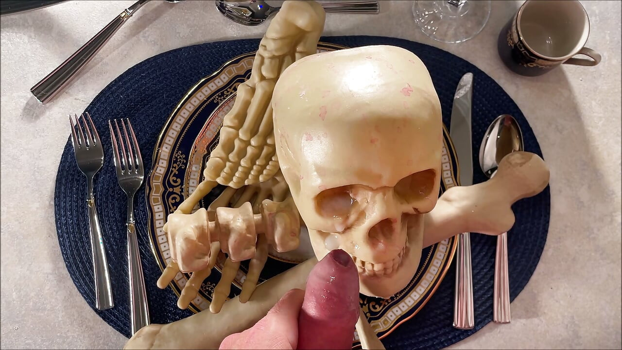SPECIAL HALLOWEEN MEAL 2