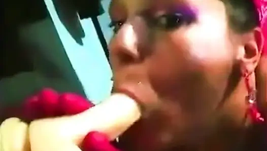 Meraba memek sarung tangan karet merah muda
