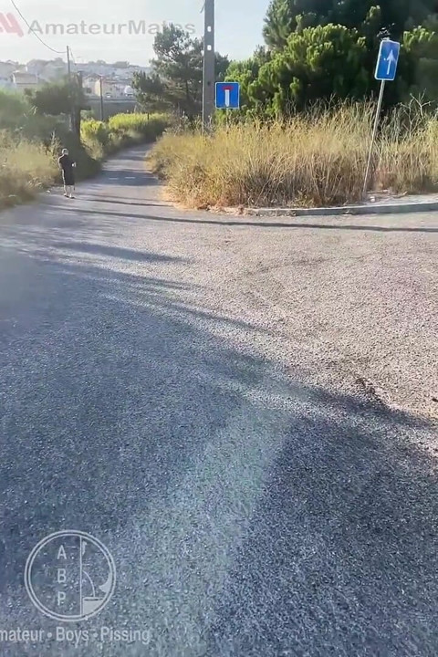 Boy Followed His Straight Friend Who Went for a Pee