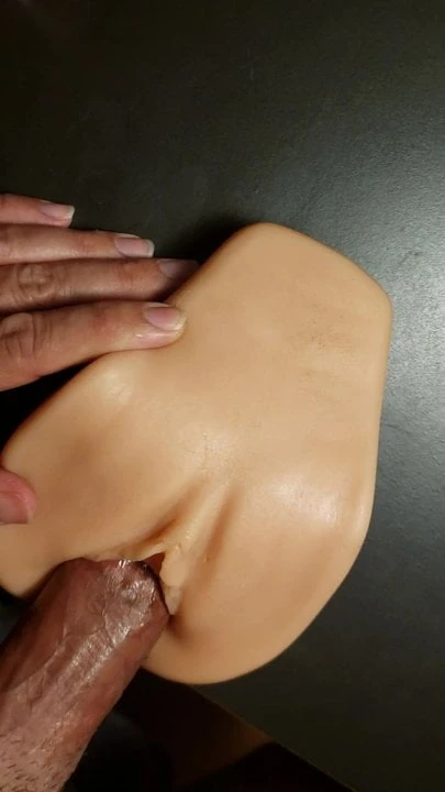 Fuck Melissa's pussy