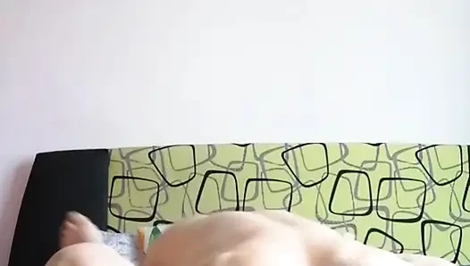 Her ev hanımı arada bir biraz şefkati ve tutkuyı hak ediyor...