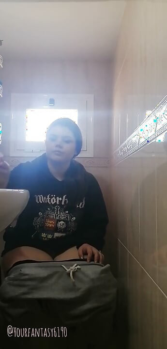 Veilleur sur les toilettes