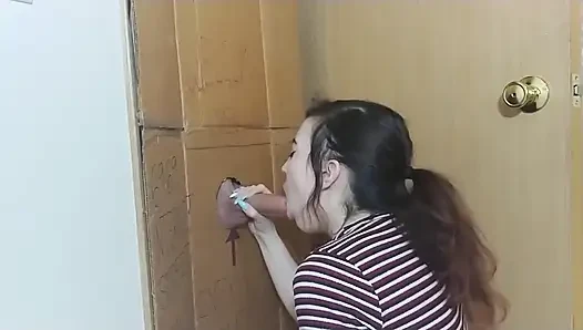Fitur Ganda Gloryhole