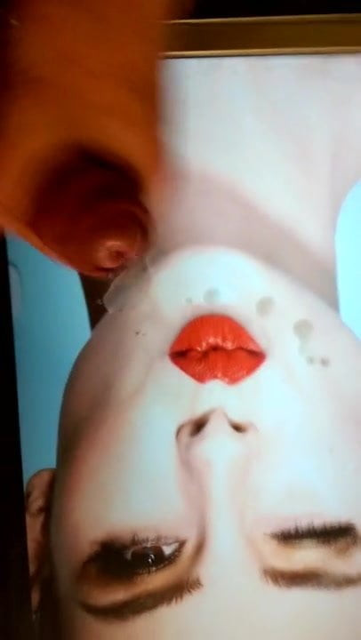 Lenas rote lippen cum tribute