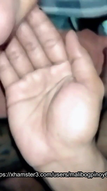 ぽっちゃりパパ友を口の中で爆発するまでしゃぶる | クリップ 2