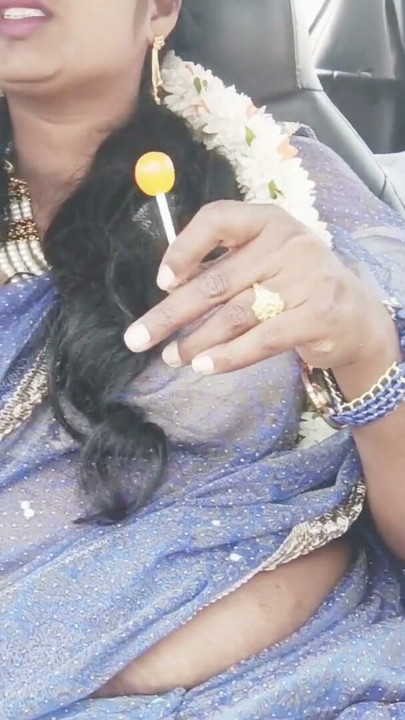 Car sex, telugu dirty talks, silk aunty with hyd driver crezy romantic journey | Clip 2