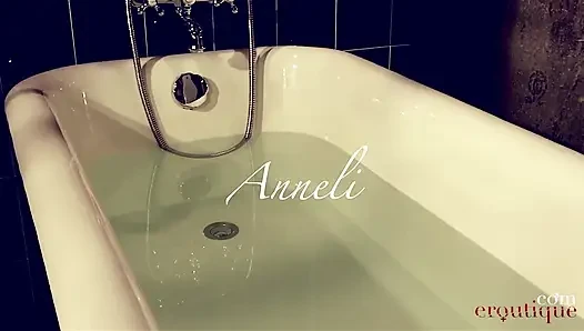 Anneli - still squirtet