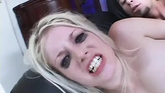 Guy gets sucked and fucks blonde cowgirl style