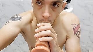 Straight Guy Sucking Cock!!