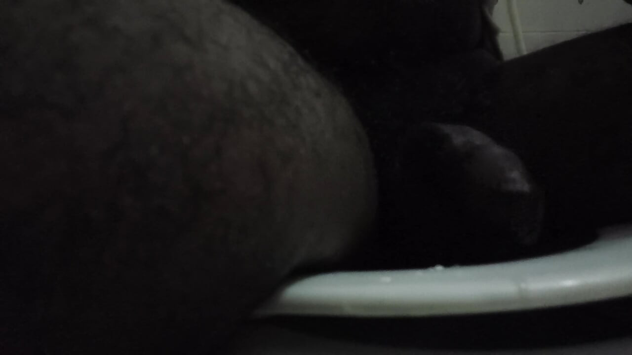 Bathroom mein bhabhi ki pantry bara se khela