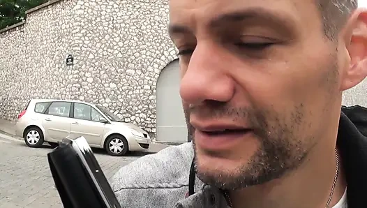 Толстушка в тройничке