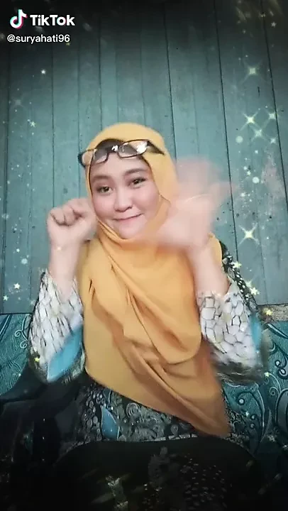SURYAHATI BAU KETIAK