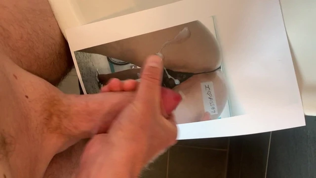 cumming on that fucking hot ass
