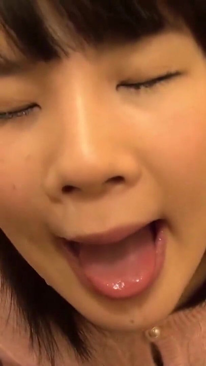 Must-share moment from "JAPANESE BABE SPREADS LEGS FOR A FUCK  CREAMPIE"