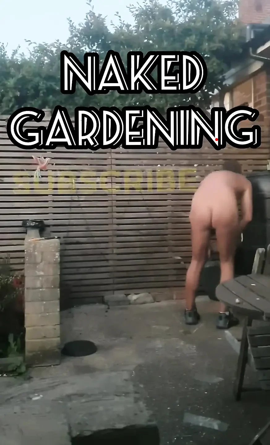 Berkebun bogel