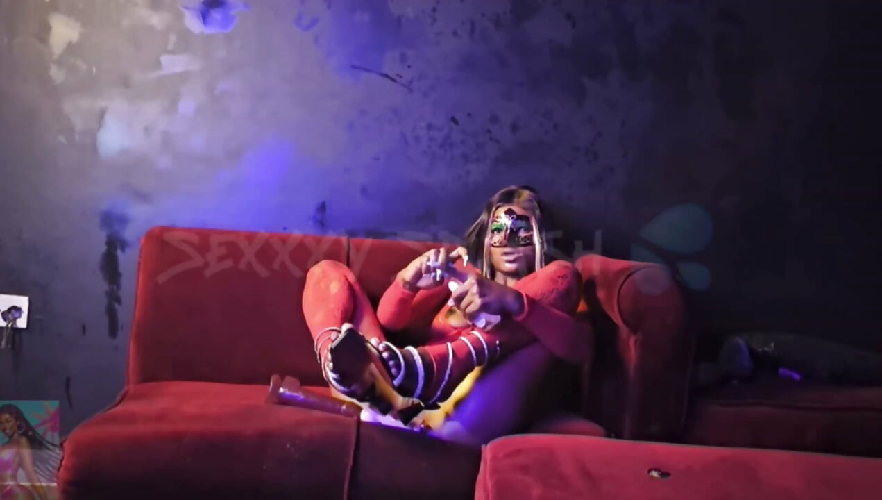 Masked Ebony Goddess Squirts with Double Toys in Neon Red Carnival Slut in Red Paint Takes Massive Dildo + Vibrator Live