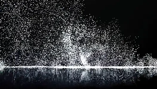 Maddy O'Reilly любит руку на ее горло, когда она кончает