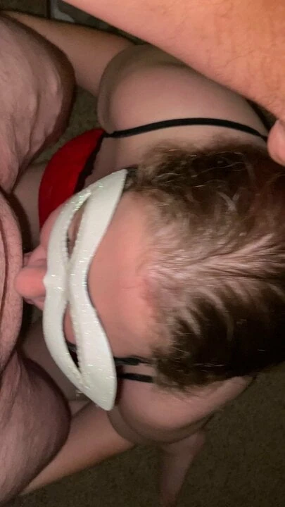 Ms.Kitty deep throating