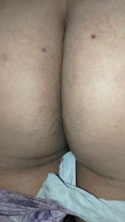 Indian desi college girl fingering her asshole