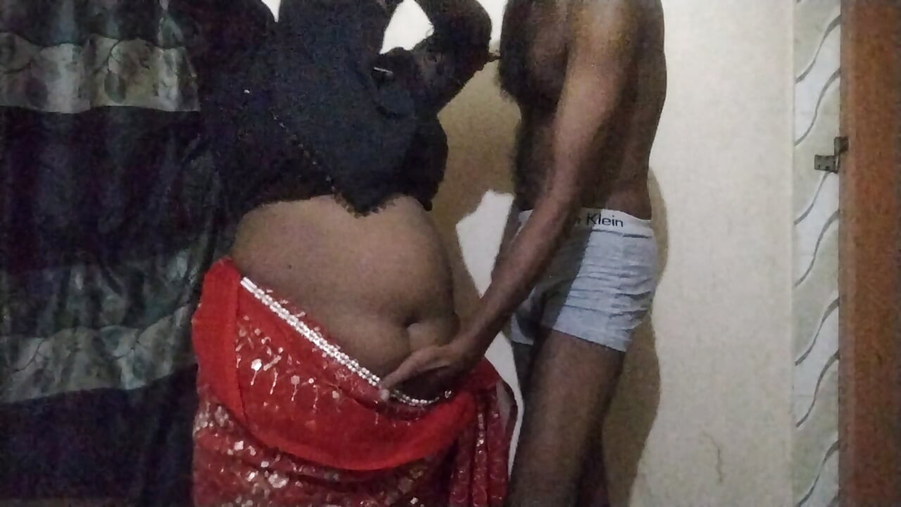Deshi real marido esposa em tempo integral romance com sarreee