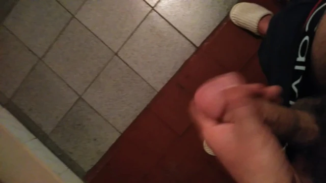 I'm wiping my dick to shine