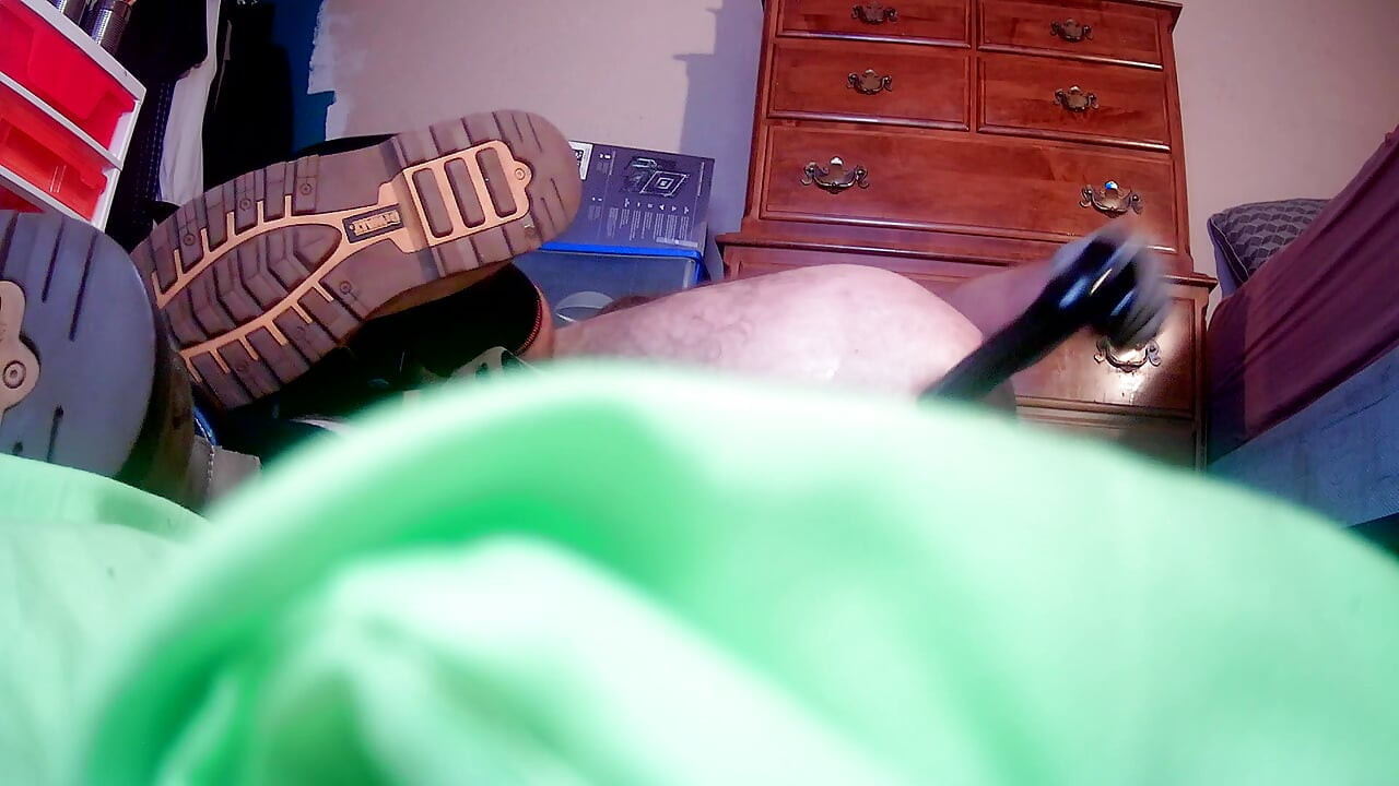 Caution: My dumpy takes a wide load.