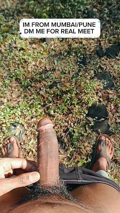 Jangal me land hila rha hu 💦