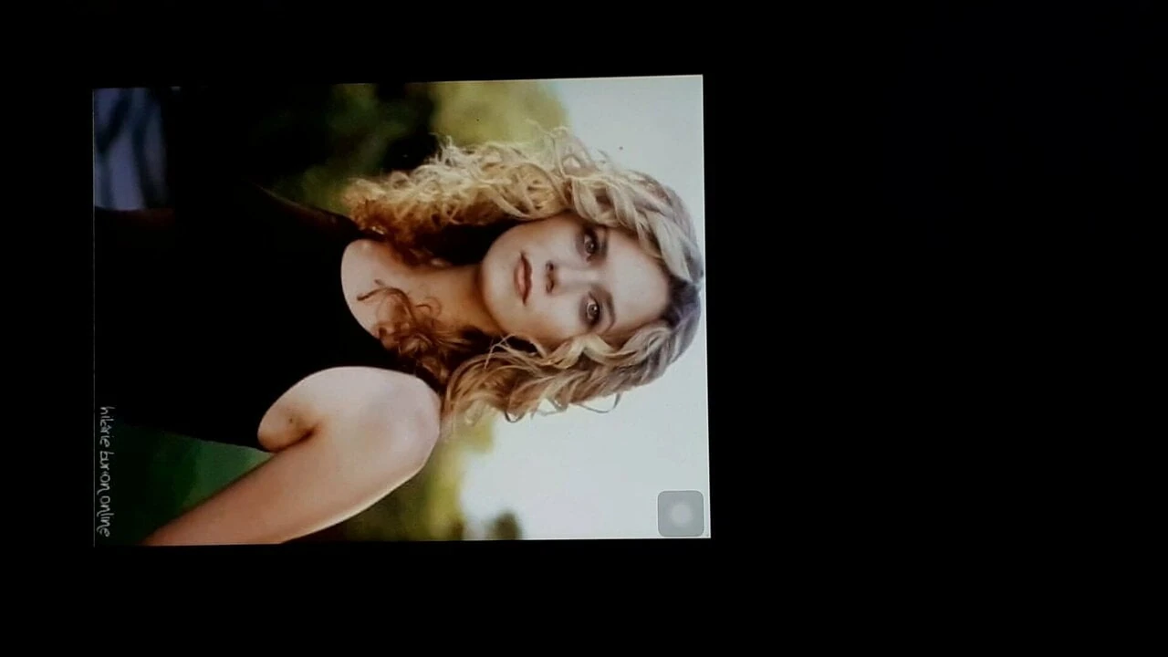 Hilarie Burton # 1