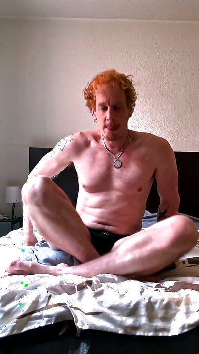Hard cock meditation JOI - erotyczne oddychanie, zabawa sutkami, głaskanie kogutów, jedzenie wstępnego jedzenia