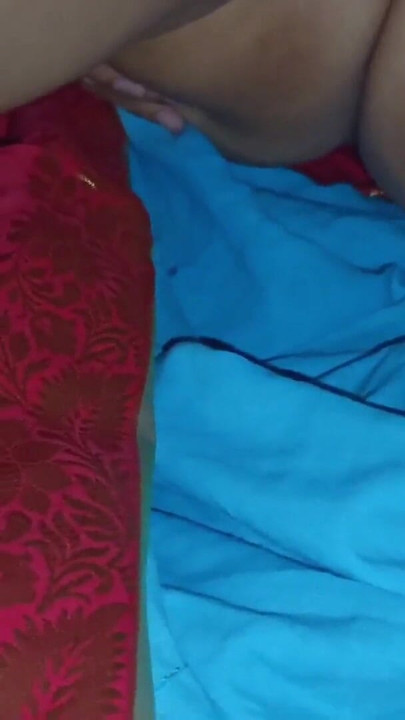 Padosi Bhavi Mast Chodwati hai Blowjob Indian Village Queen Bhavi ki husband bahar kam pe aur Bhavi enjoy pe | Clip 2