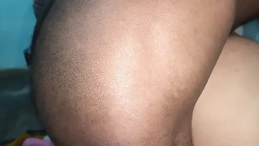 Valentine's Day celebrated with my stepsister, I shoved my horse's black cock all over my mouth, tore my sister's ass today.
