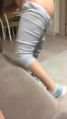 Hatunda Saglam Kalca Var (Seks icermez:)