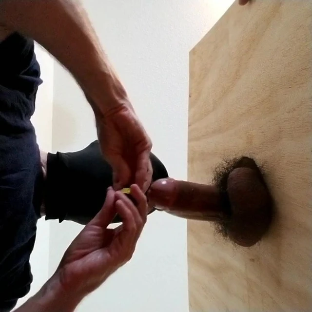 Ass to mouth at the glory hole