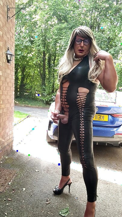 Sexy Crossdresser kellycd2022 in black pvc catsuit and heels
