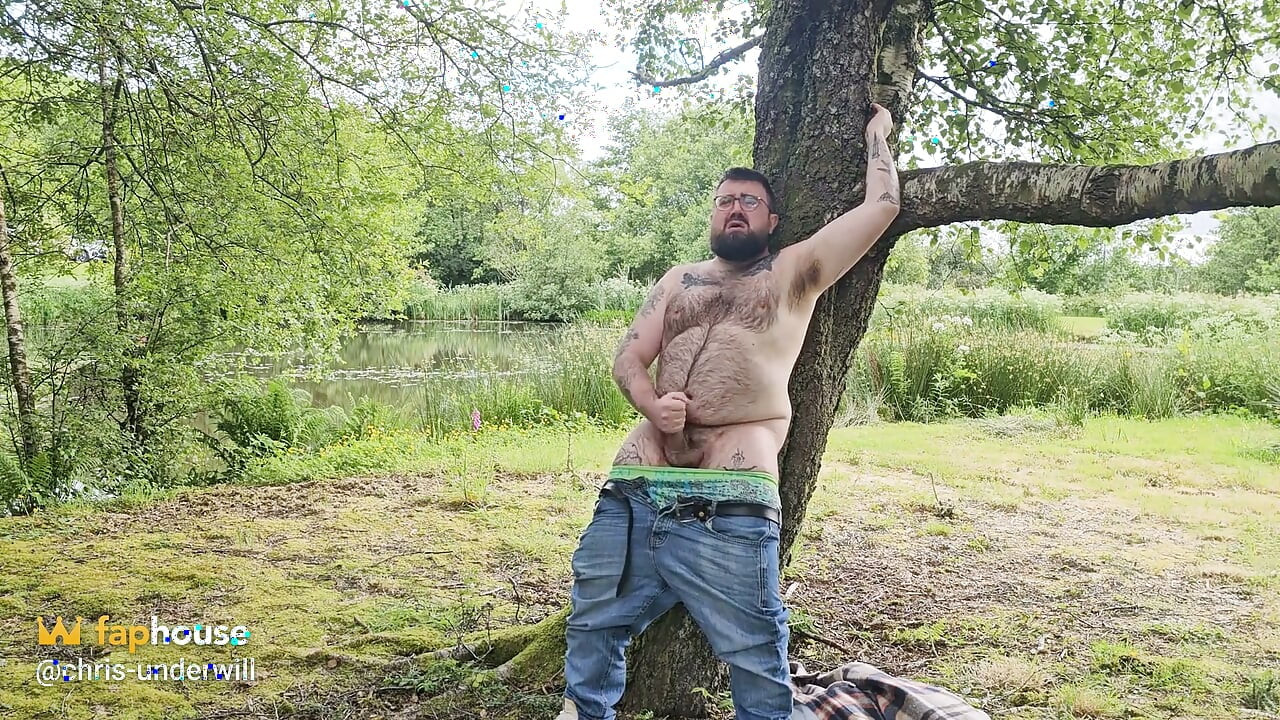 Does a Bear Cum in the Woods?